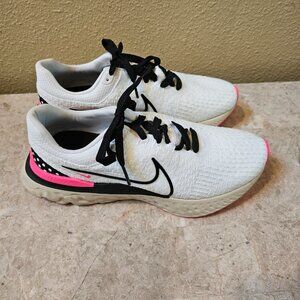 NIKE REACT INFINITY RUN FLYKNIT 3 -White Hyper Pink 9.5